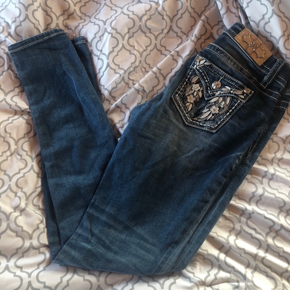 Size 27/33.5 Miss Me Jeans
